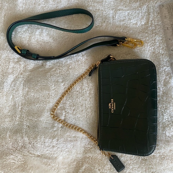 Coach Nolita Dark Green Croc-Embossed L Leather Wristlet with Gold Chain - Picture 2 of 4